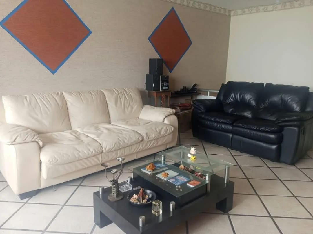 Apartamento en venta en Caracas (AVENIDA LECUNA), foto 2 de 9