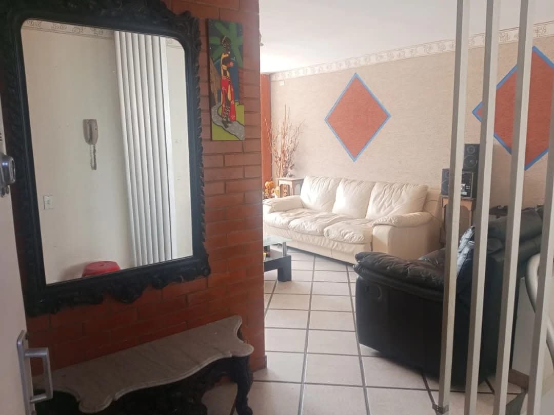 Apartamento en venta en Caracas (AVENIDA LECUNA), foto 4 de 9