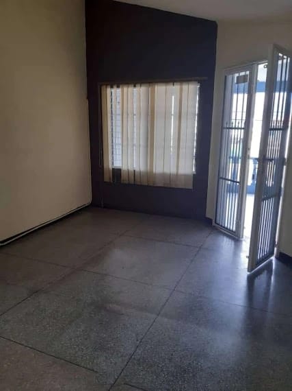 Apartamento en alquiler en Valencia, foto 2 de 12