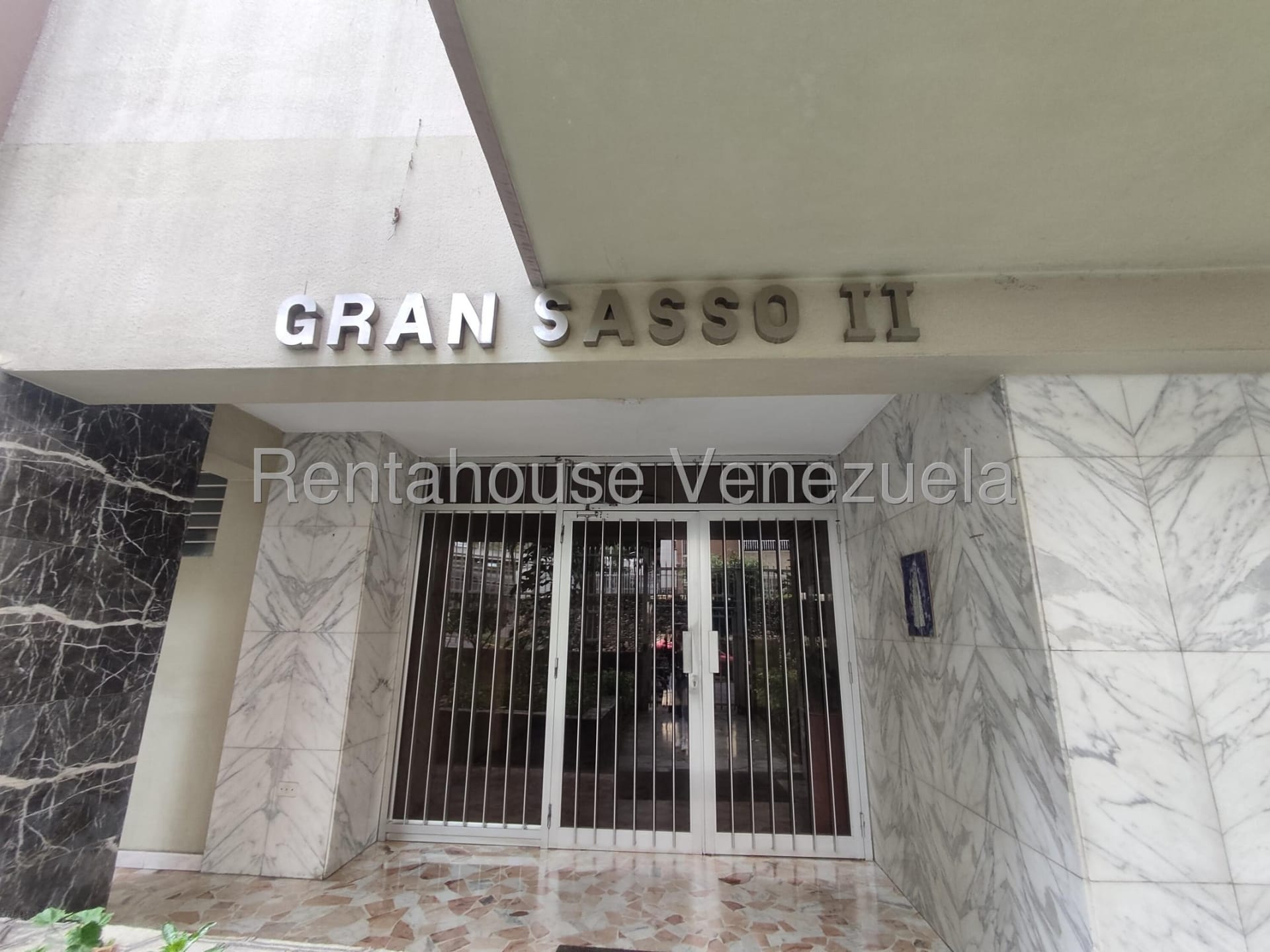 Apartamento en venta en Caracas (La Urbina), foto 2 de 12