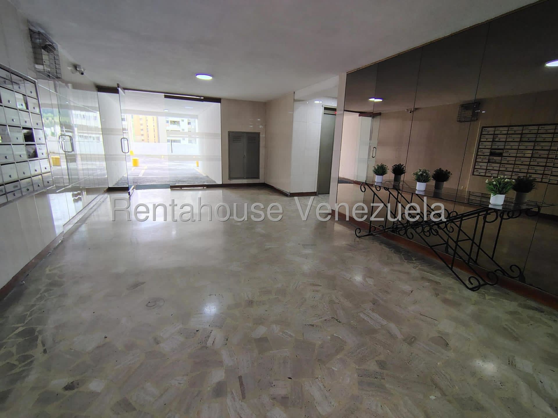 Apartamento en venta en Caracas (Guaicay), foto 2 de 12