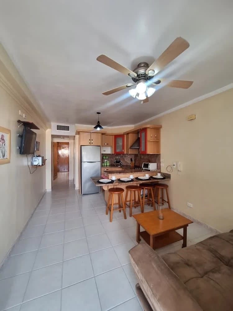 Apartamento en venta en Lechería (Coral suites), foto 4 de 8