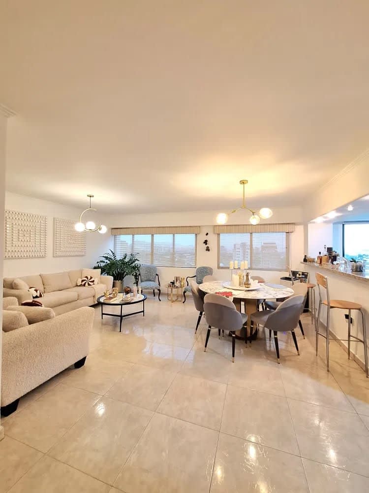 Apartamento en venta en Lechería (Casco Central), foto 2 de 12