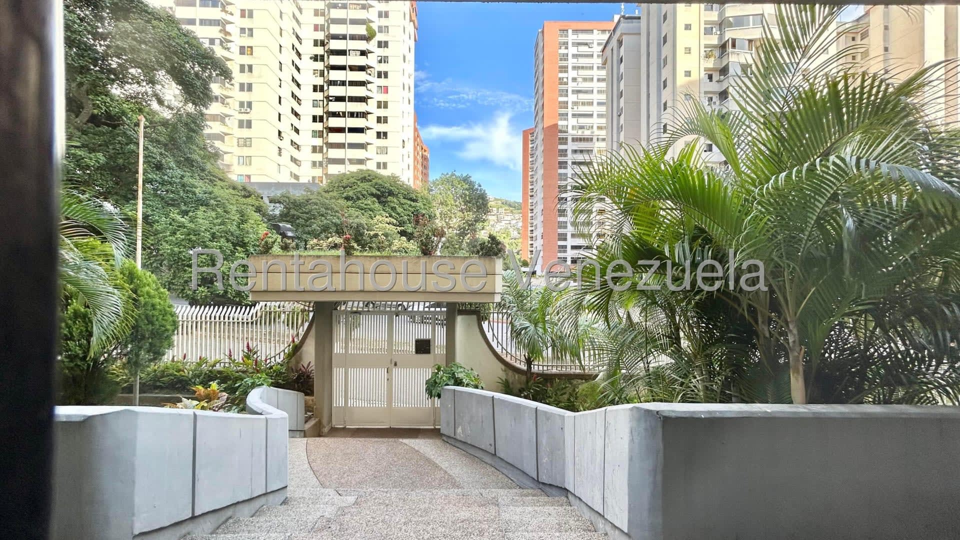 Apartamento en venta en Caracas (Lomas del Avila), foto 2 de 12