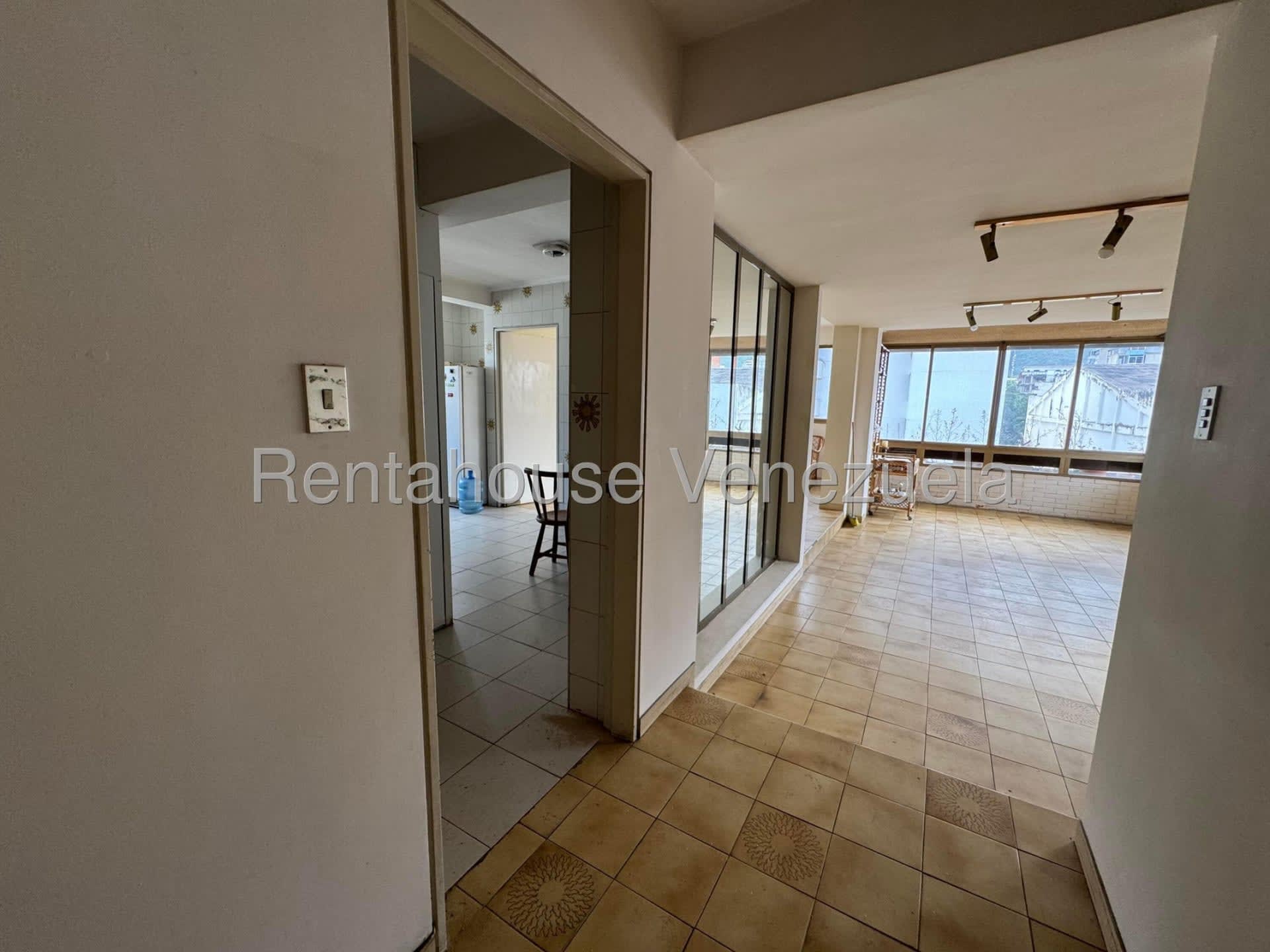 Apartamento en venta en Caracas (La Florida), foto 5 de 12