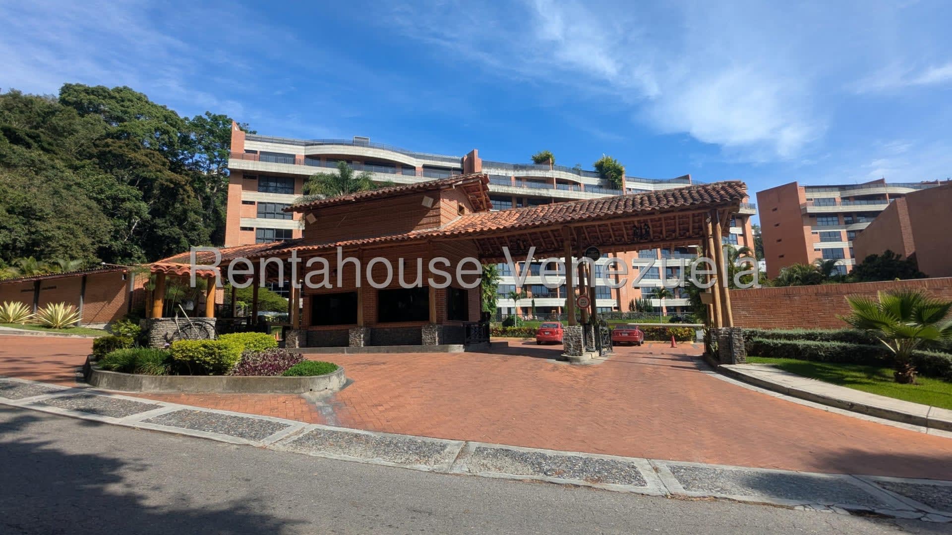 Apartamento en venta en Caracas (La Lagunita Country Club), foto 3 de 12