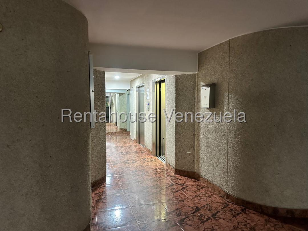 Apartamento en venta en Caracas (Valle Abajo), foto 2 de 12