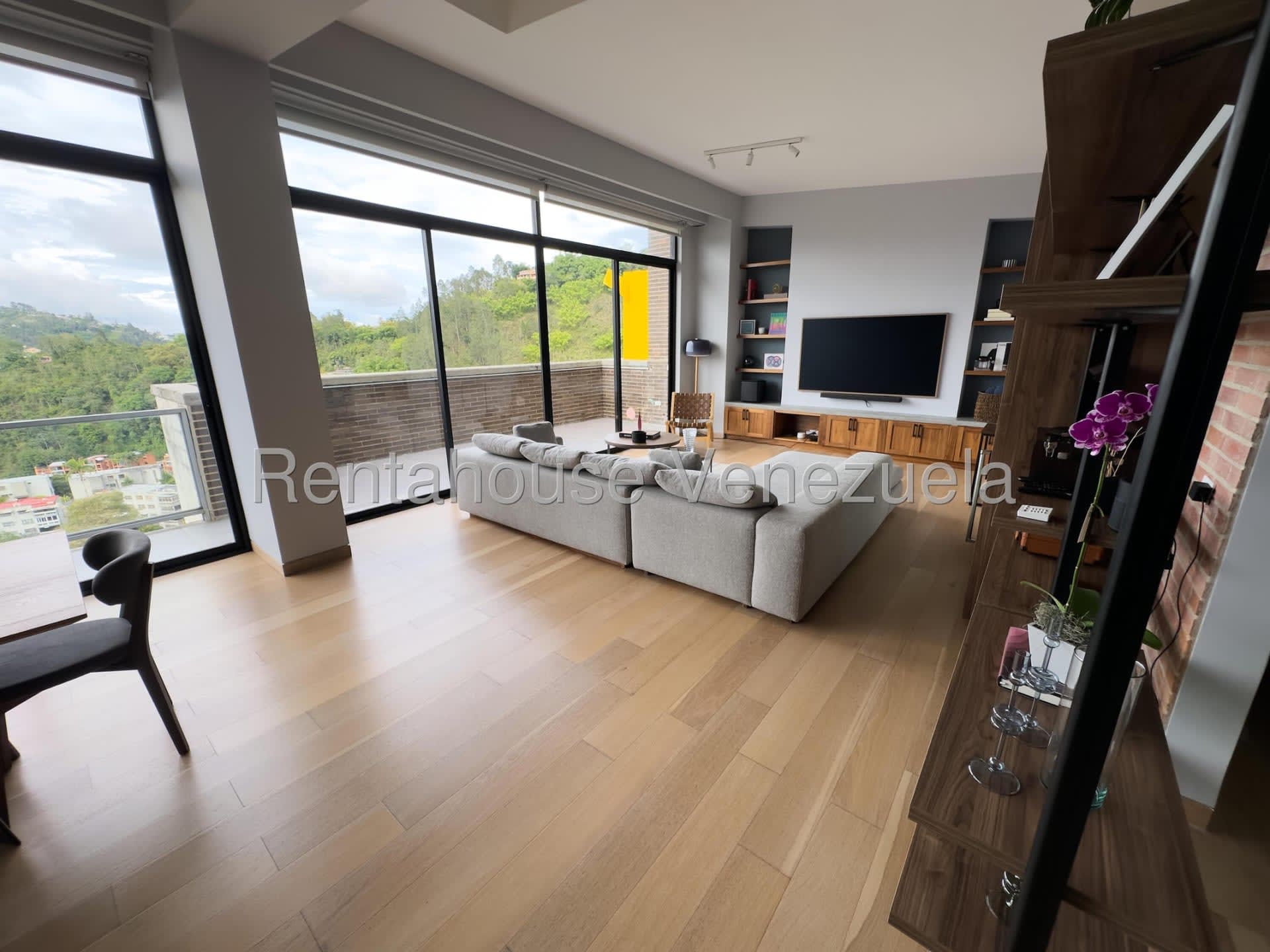 Apartamento en venta en Caracas (La Boyera), foto 2 de 12