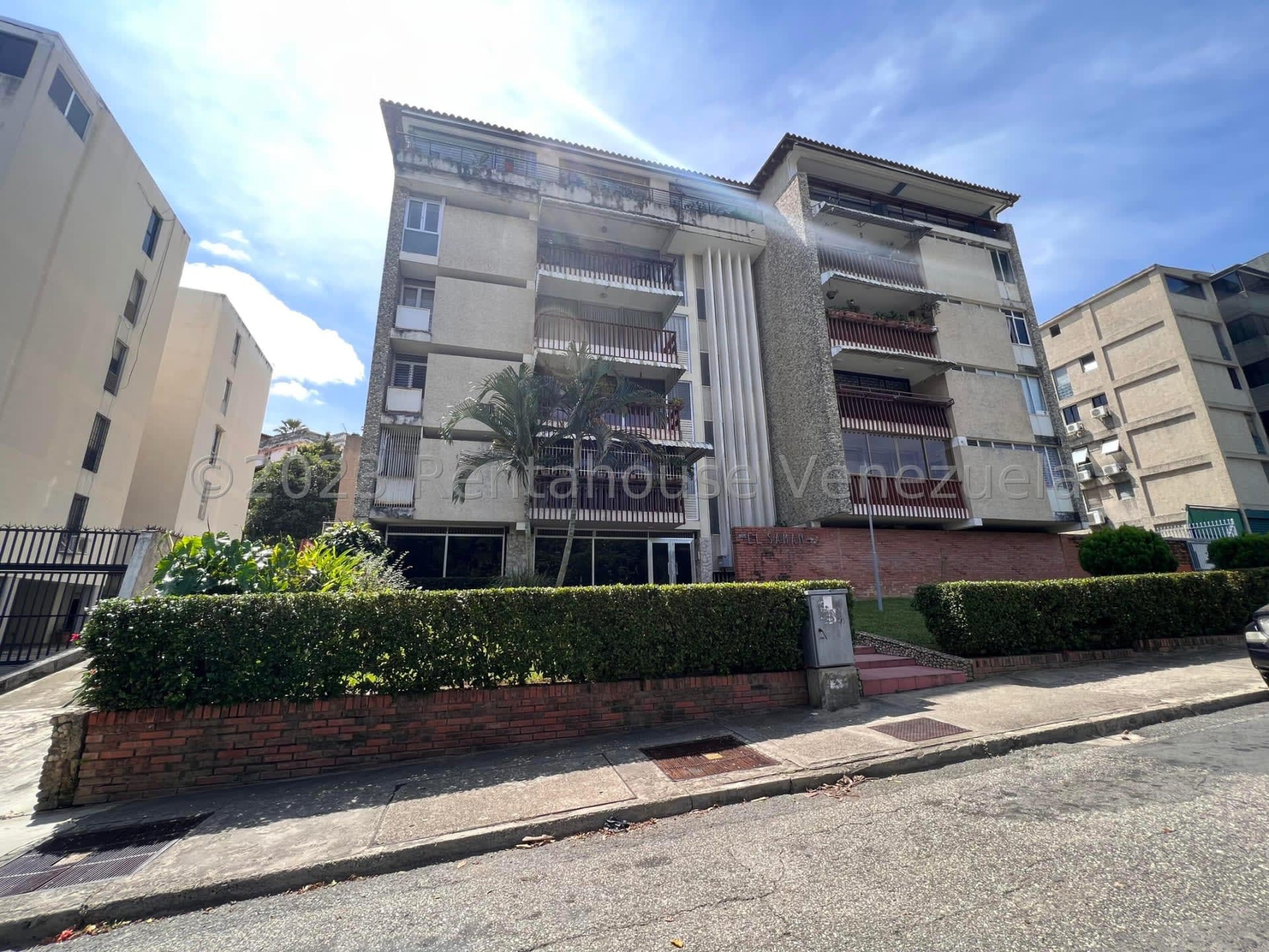 Apartamento en venta en Caracas (Cumbres de Curumo), foto 2 de 12
