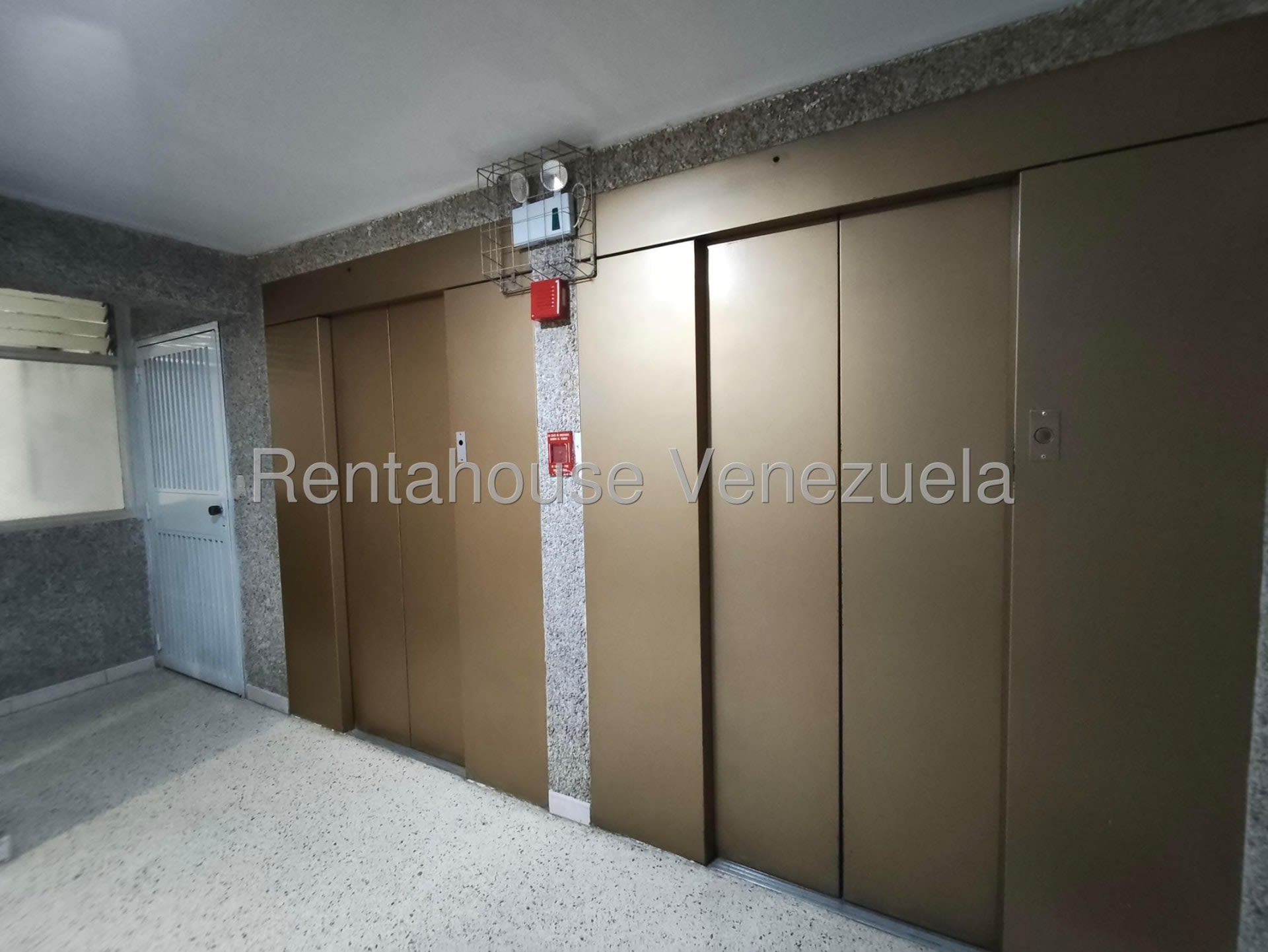 Local comercial en alquiler en Caracas (Bello Campo), foto 4 de 12