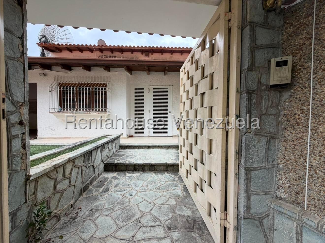 Casa en alquiler en Caracas (Colinas de Santa Monica), foto 4 de 12