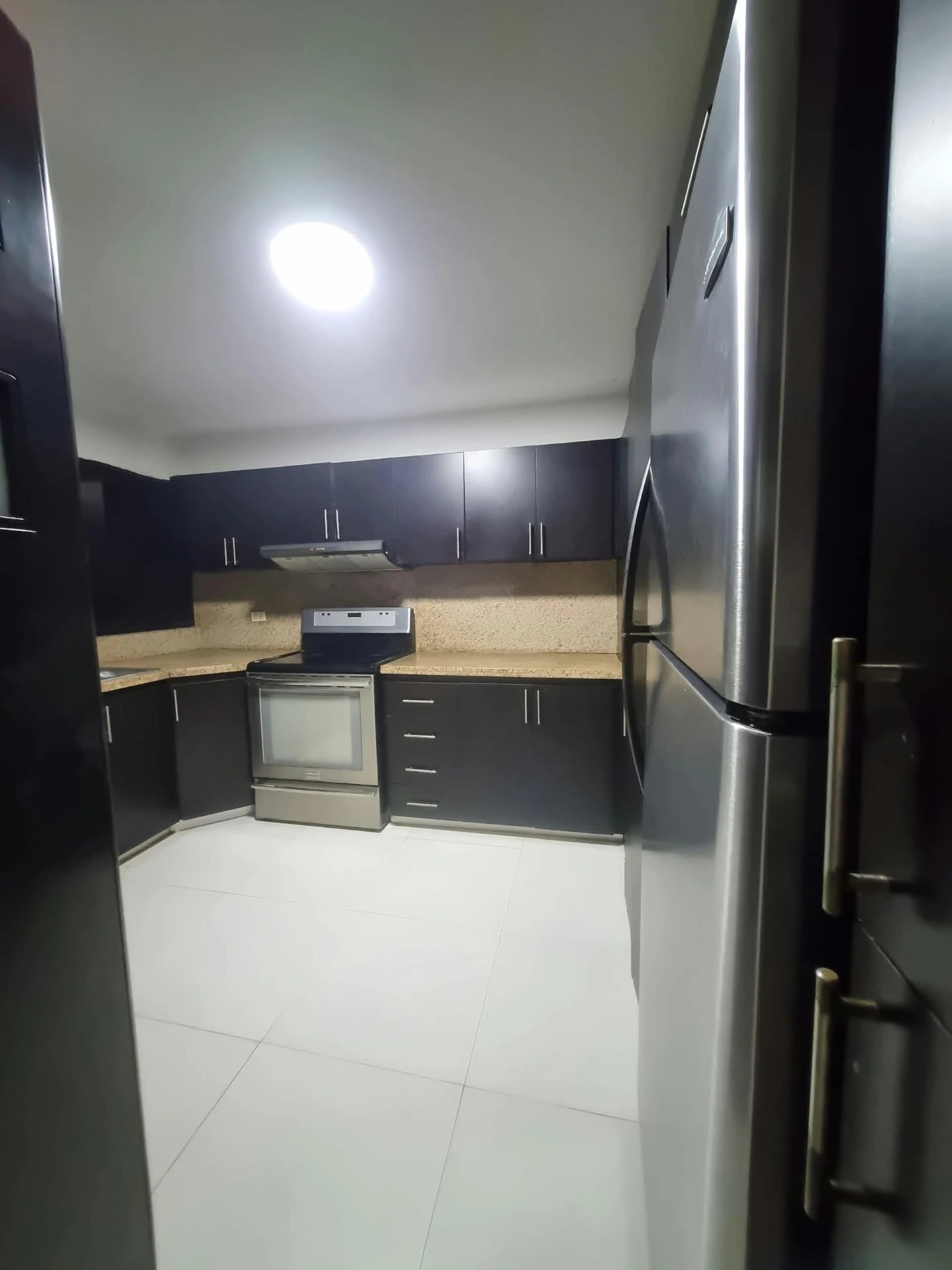 Apartamento en alquiler en Maracaibo (La lago), foto 3 de 11