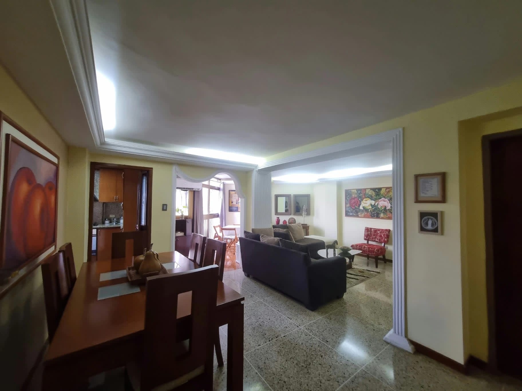 Apartamento en venta en Maracaibo (Av Delicias), foto 5 de 12
