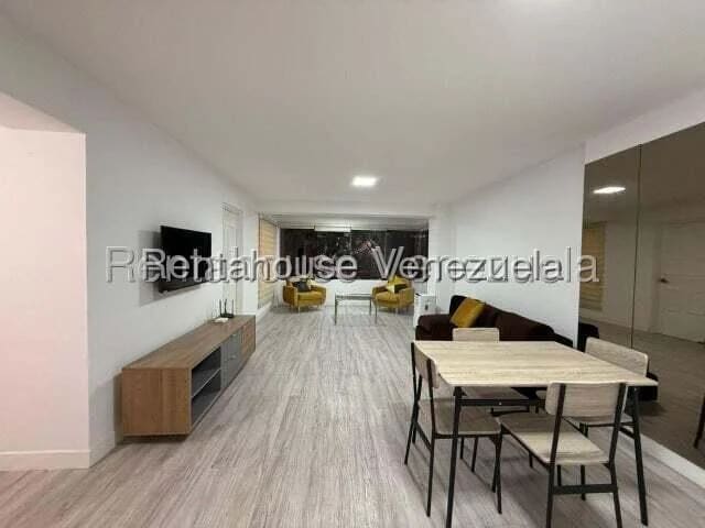 Apartamento en alquiler en Caracas (los naranjos del Cafetal), foto 3 de 9