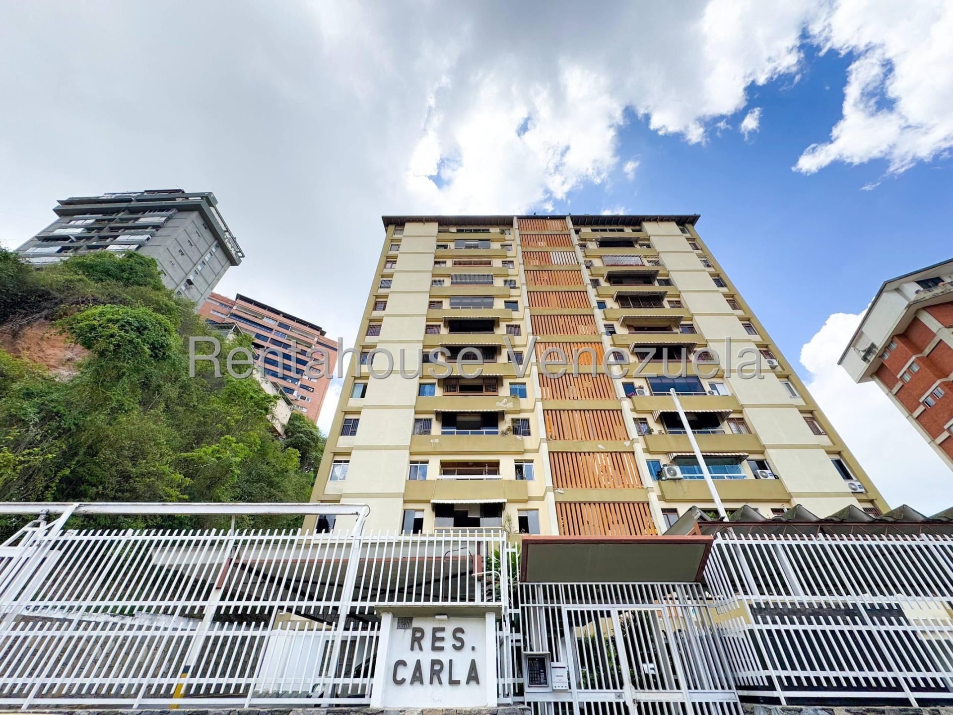 Apartamento en venta en Caracas (Colinas de Santa Monica), foto 1 de 12