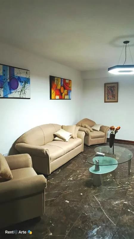 Apartamento en alquiler en Caracas (Urb. Los Palos Grandes), foto 3 de 12