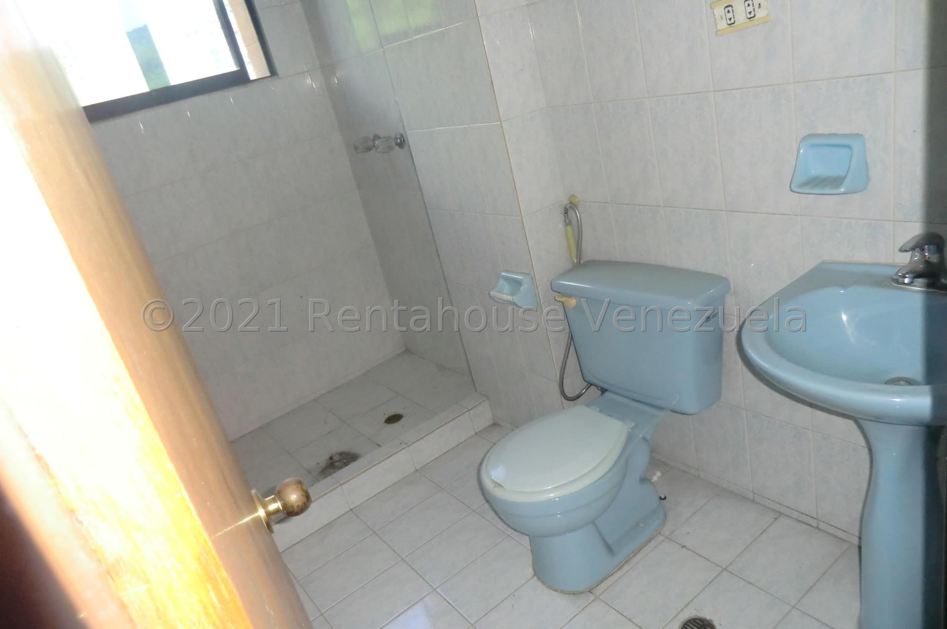 Casa en alquiler en Guarenas, foto 5 de 12