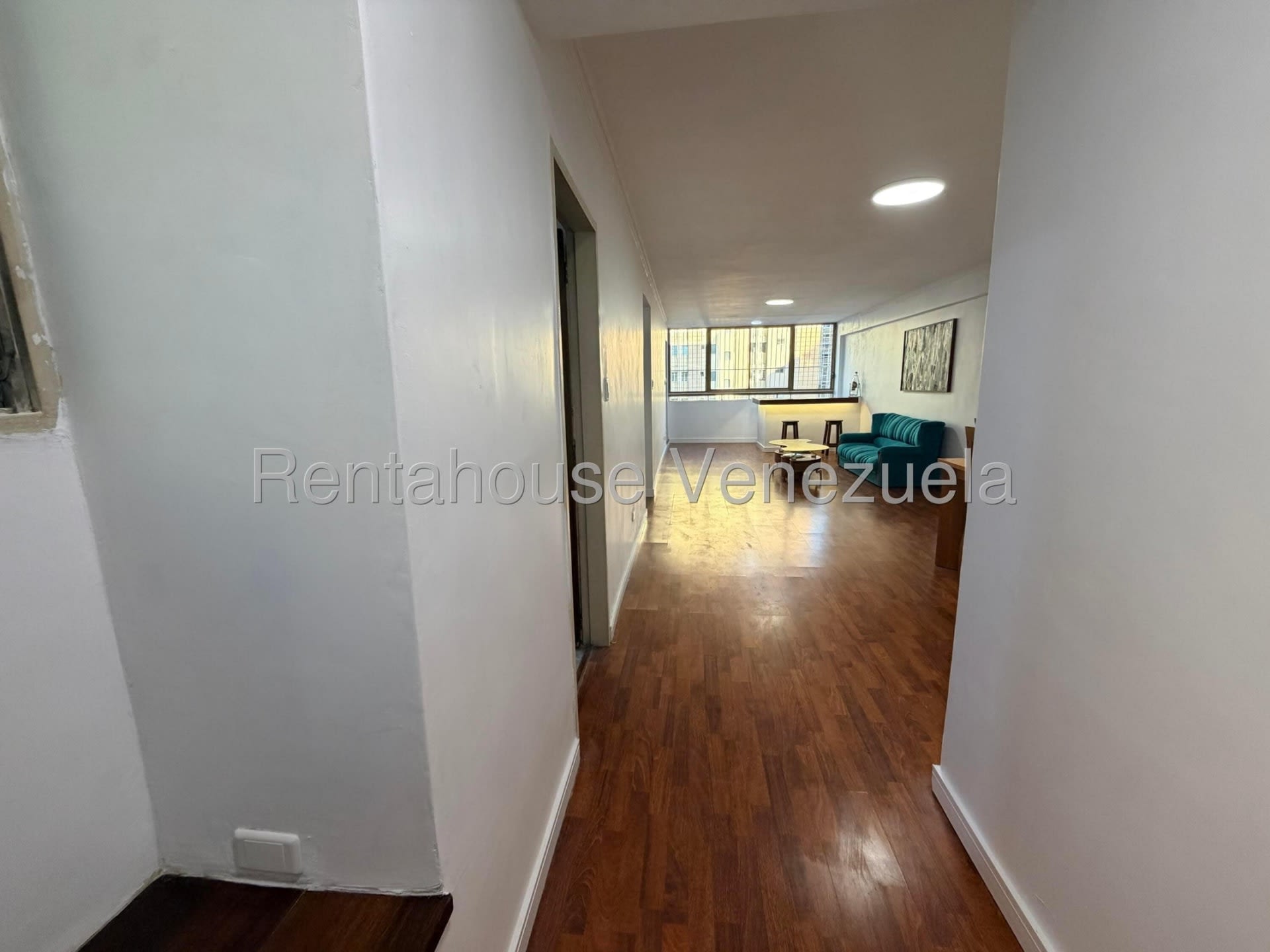 Apartamento en alquiler en Caracas (La Urbina), foto 3 de 12
