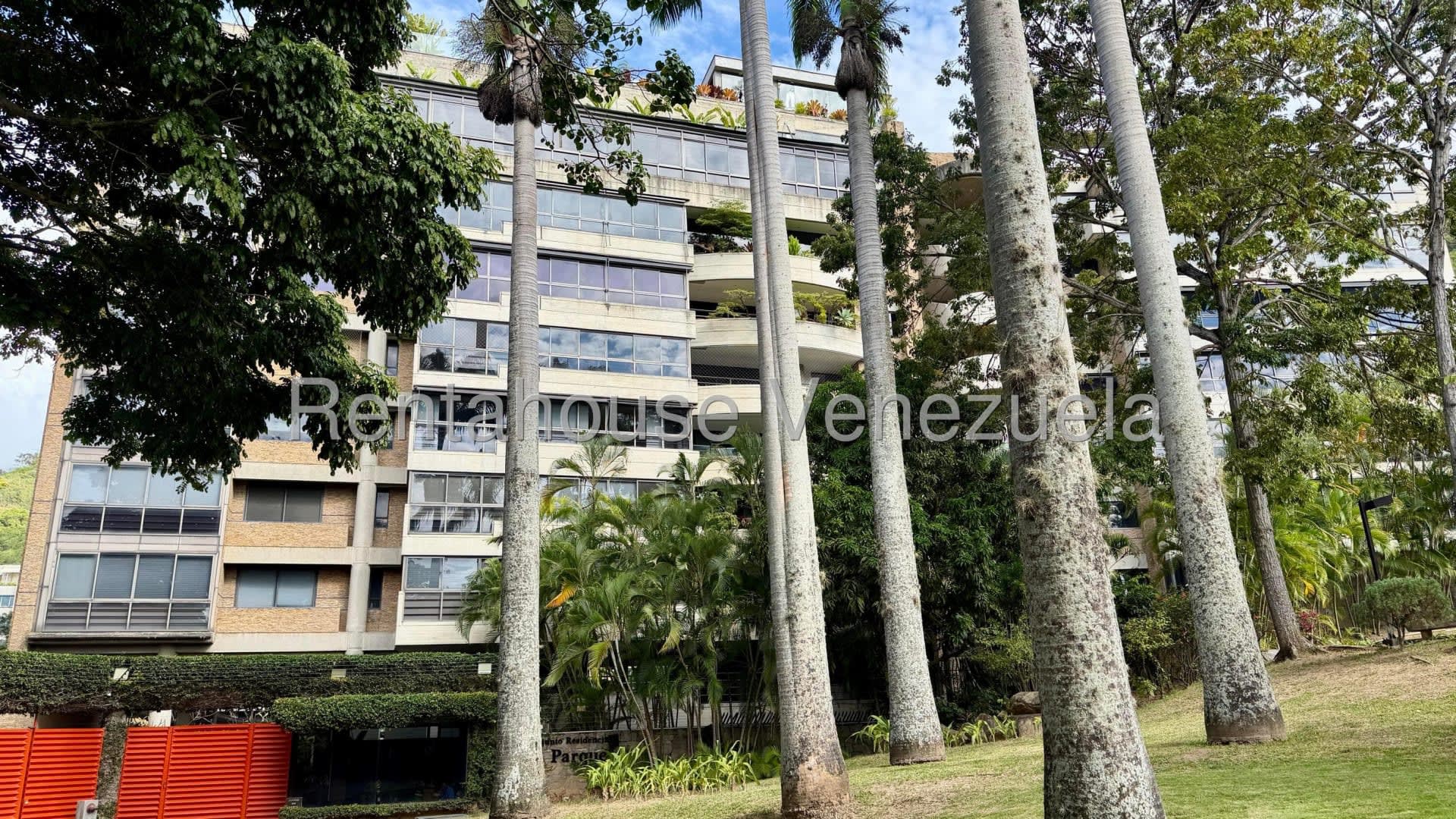 Apartamento en venta en Caracas (Los Chorros), foto 2 de 12