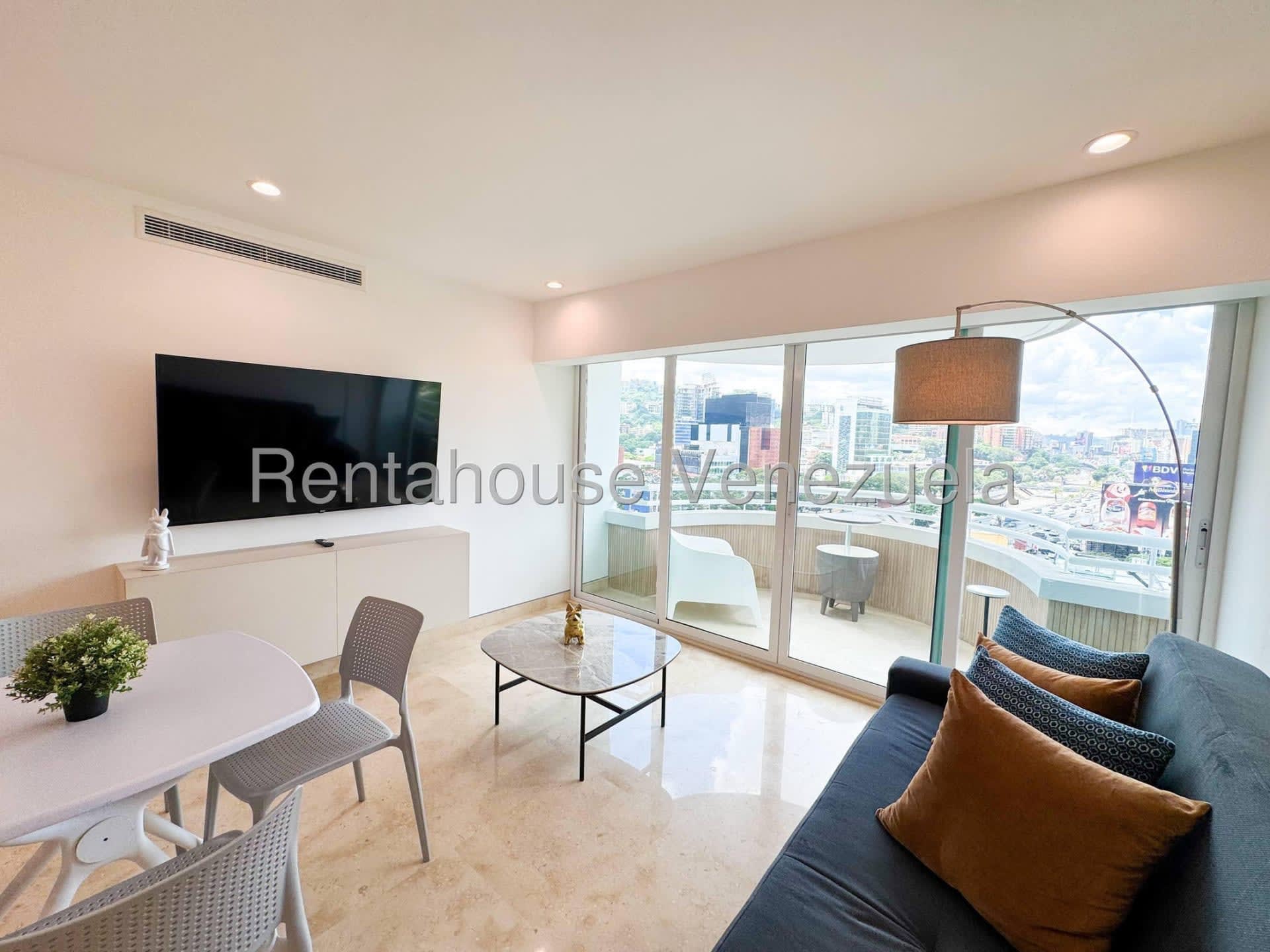 Apartamento en alquiler en Caracas (El Rosal), foto 3 de 12
