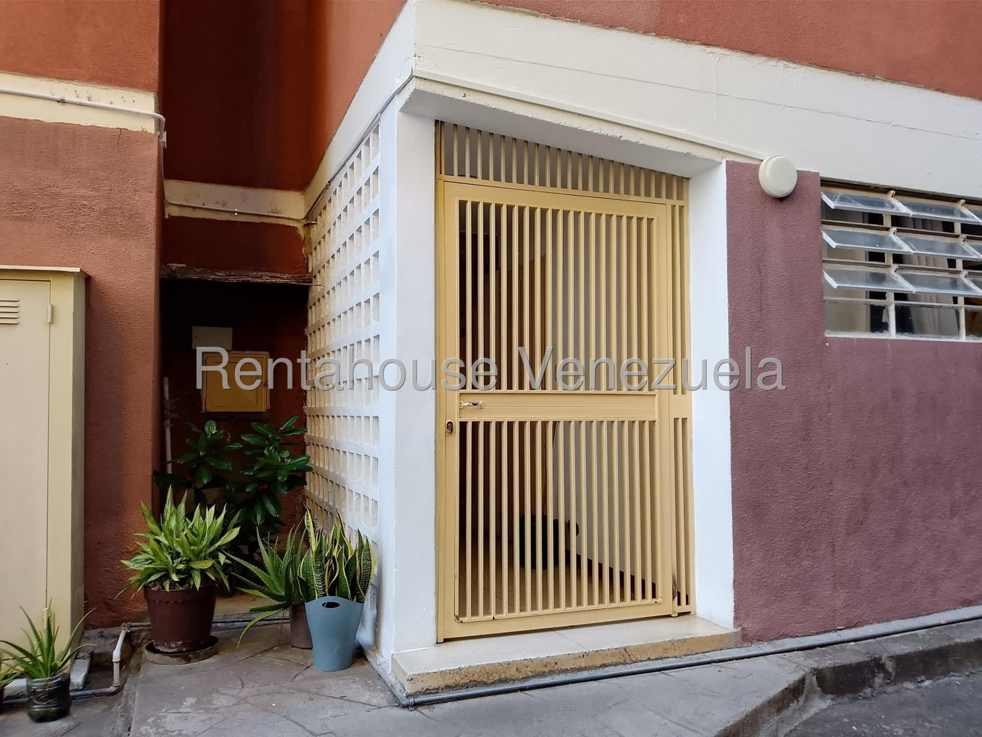 Apartamento en alquiler en Caracas (Santa Monica), foto 3 de 12