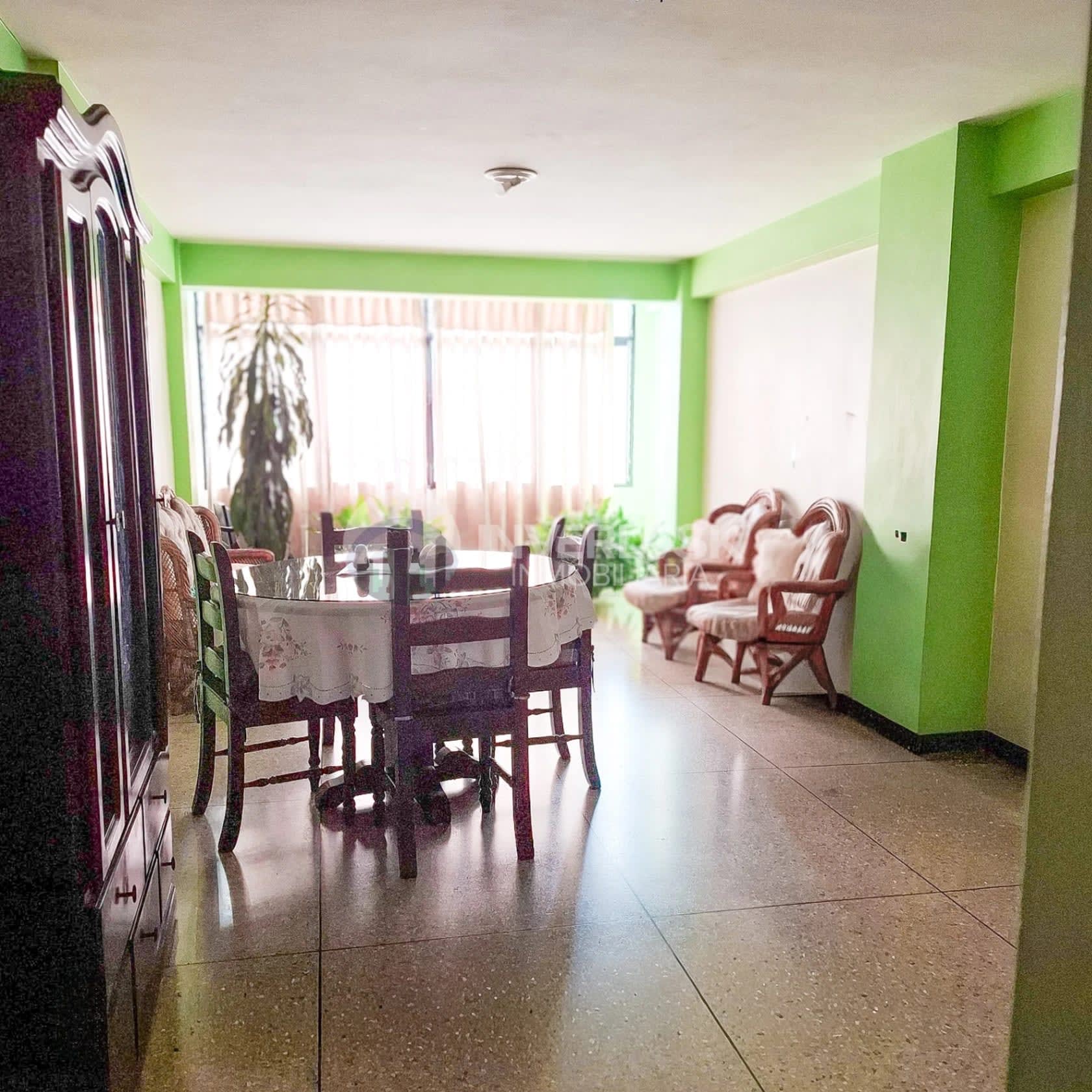 Apartamento en venta en Valera (Av  bolívar sector la Plata), foto 2 de 9