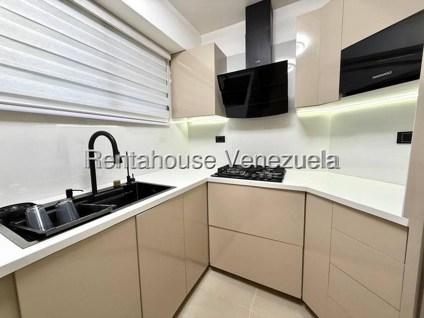 Apartamento en venta en Caracas (El Rosal), foto 3 de 12