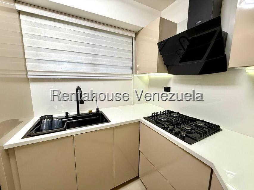 Apartamento en venta en Caracas (El Rosal), foto 4 de 12