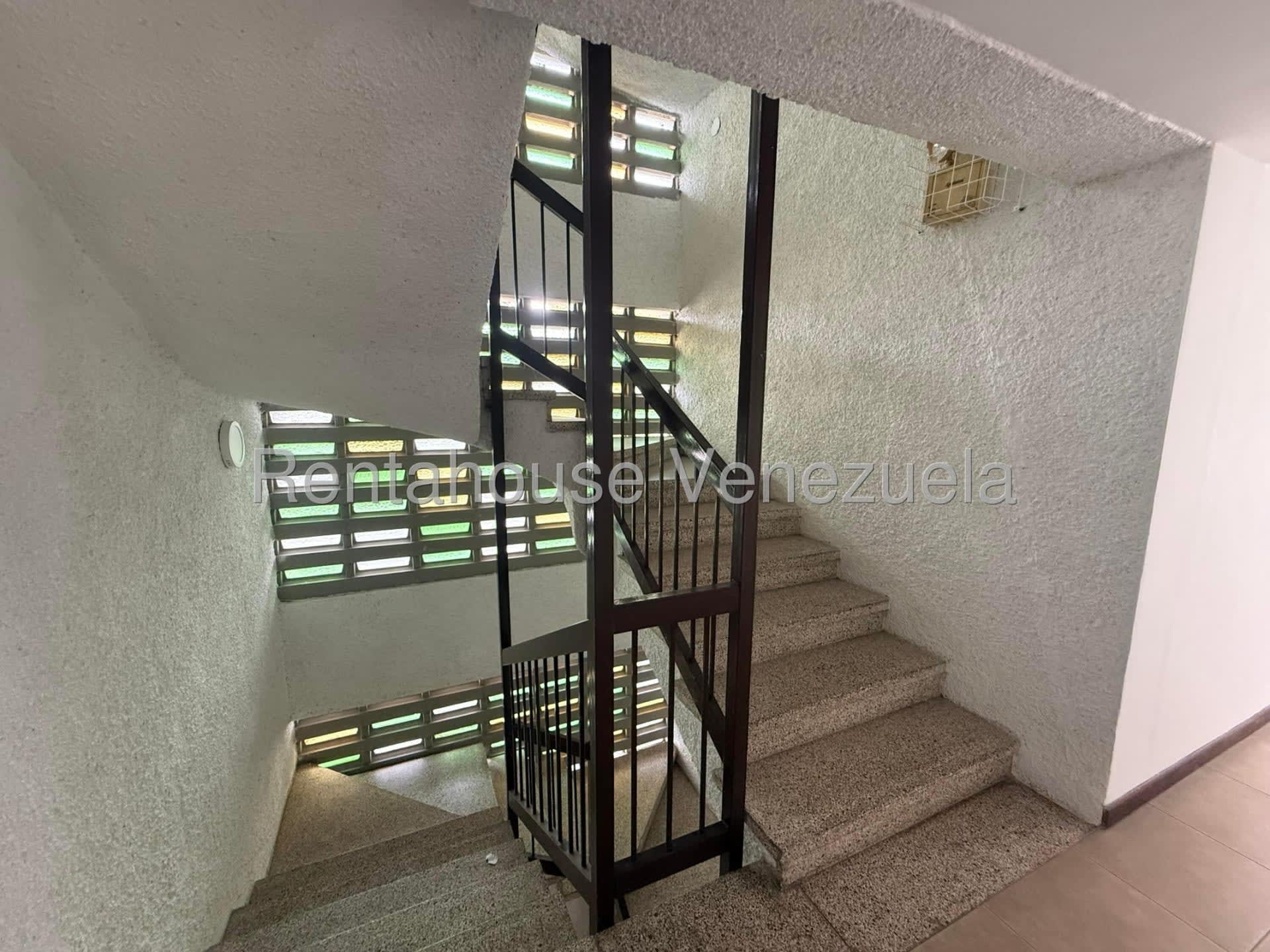 Apartamento en venta en Caracas (Santa Rosa de Lima), foto 5 de 12