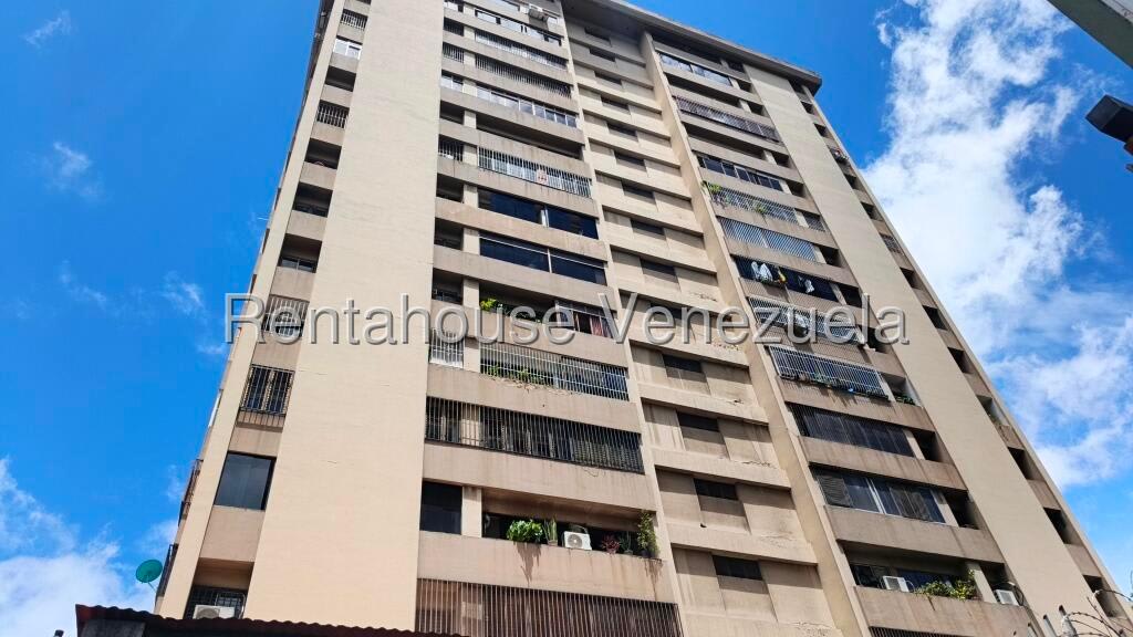 Apartamento en alquiler en Caracas (La Urbina), foto 1 de 12