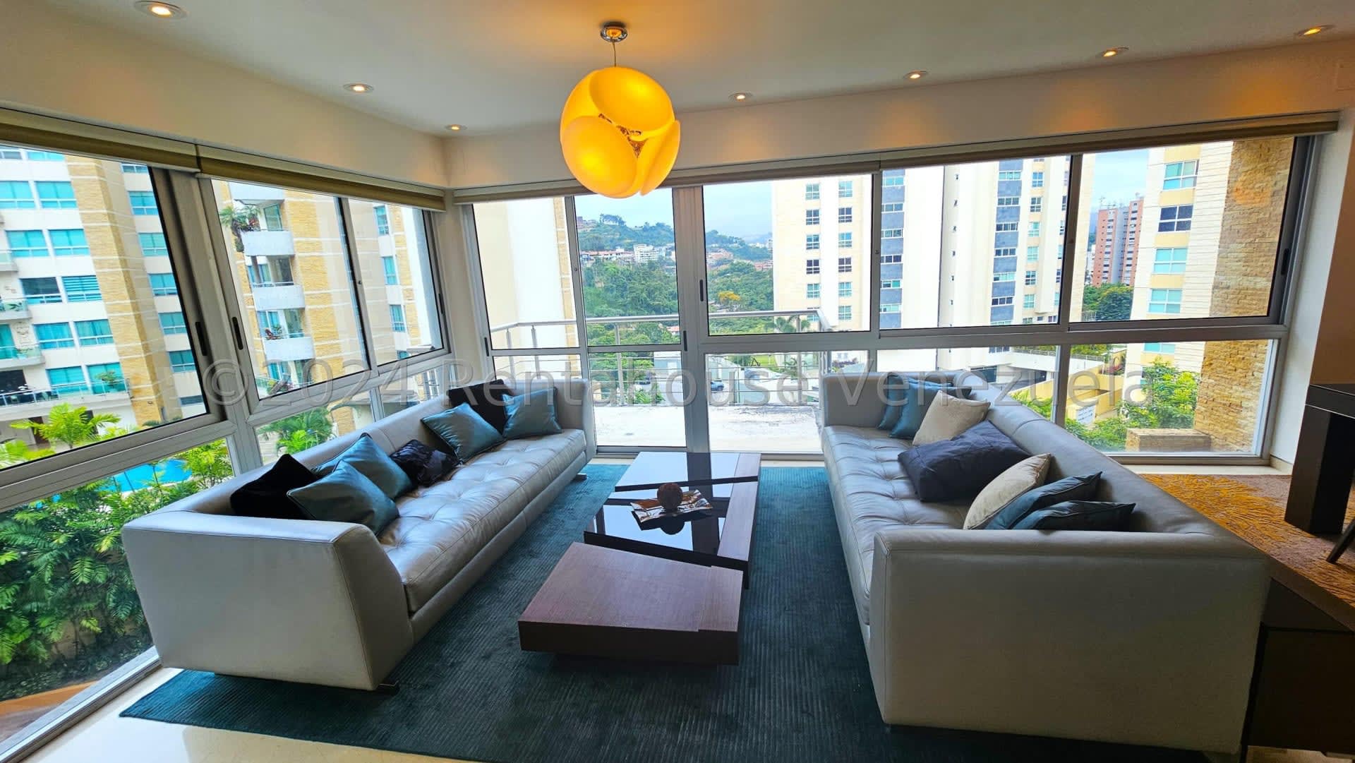 Apartamento en venta en Caracas (Las Mesetas de Santa Rosa de Lima), foto 4 de 12