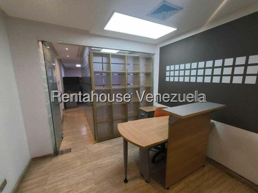 Oficina en alquiler en Caracas (El Rosal), foto 1 de 12