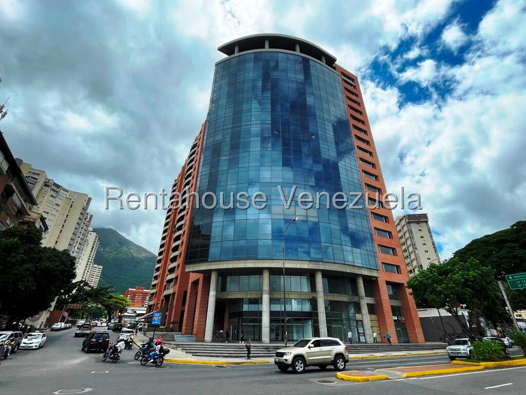 Local comercial en venta en Caracas (Los Dos Caminos), foto 1 de 8