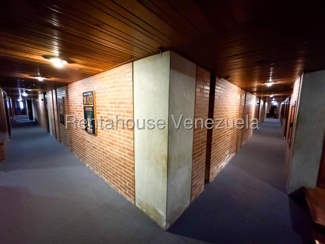 Local comercial en venta en Caracas (Colinas de Bello Monte), foto 5 de 12