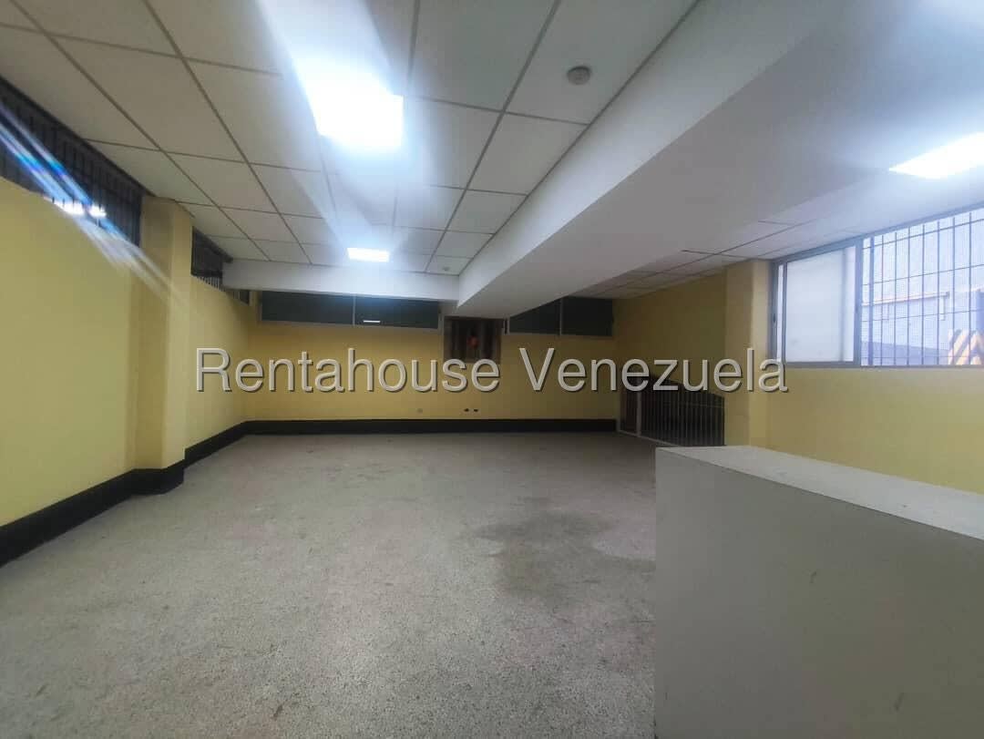 Local comercial en alquiler en Caracas (La Urbina), foto 2 de 4
