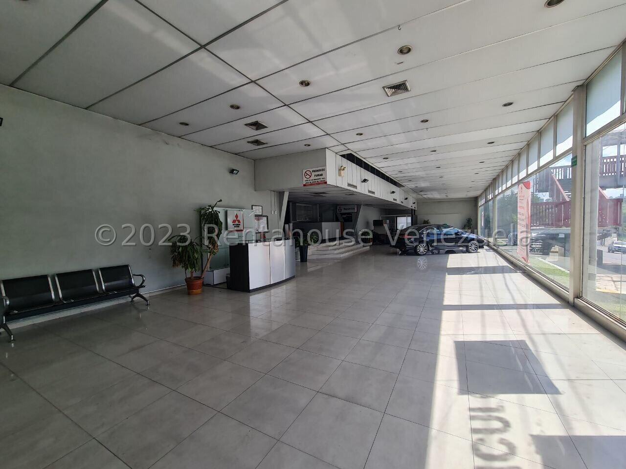 Local comercial en venta en Los Teques (Municipio Guaicaipuro), foto 3 de 12