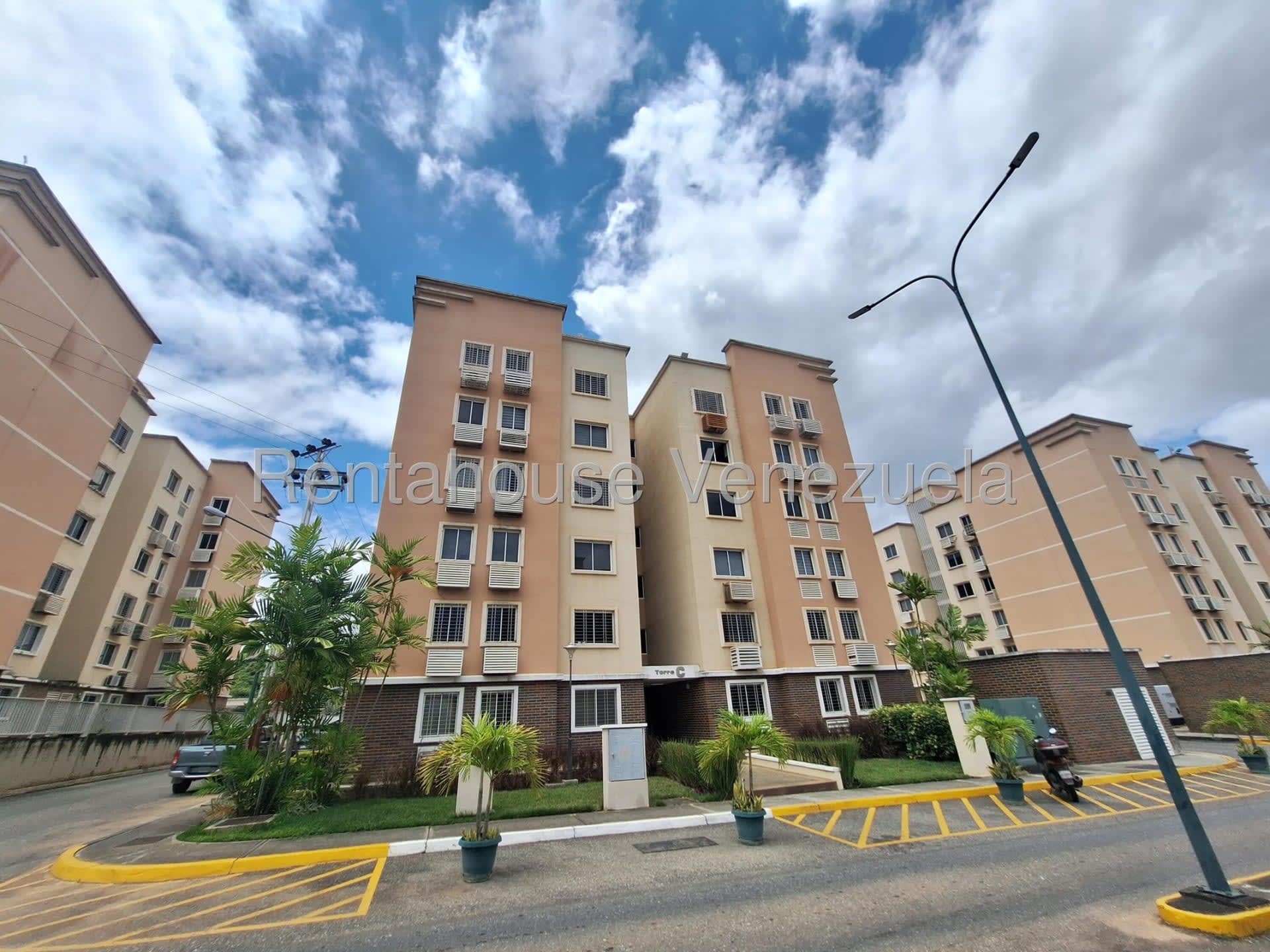 Apartamento en venta en Barquisimeto (Ciudad Roca), foto 1 de 12