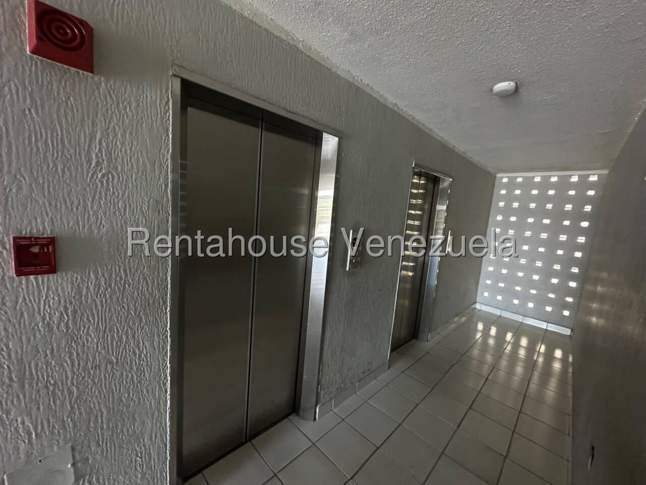 Apartamento en venta en Barquisimeto (Zona Oeste), foto 3 de 12