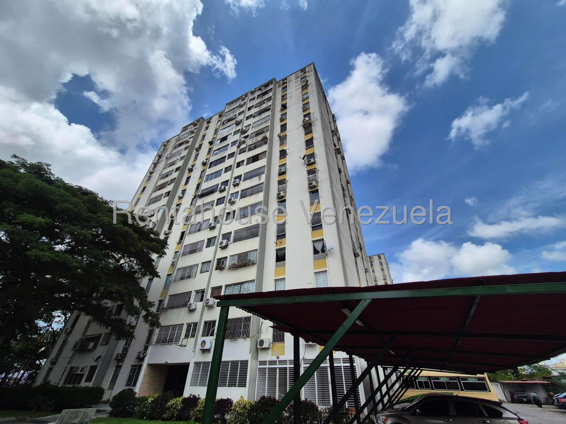 Apartamento en venta en Barquisimeto (Las Trinitarias), foto 1 de 12