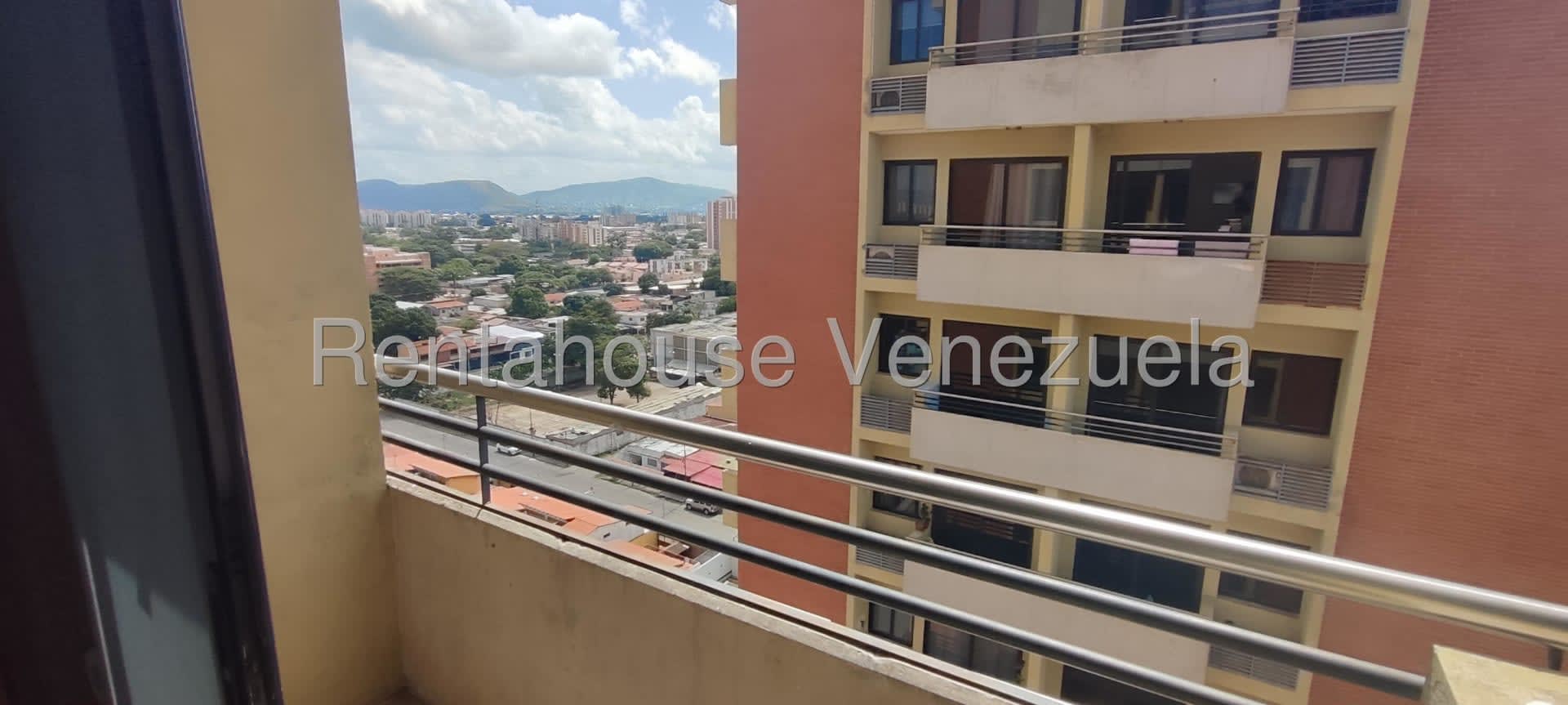 Apartamento en venta en Barquisimeto (Zona Oeste), foto 1 de 12