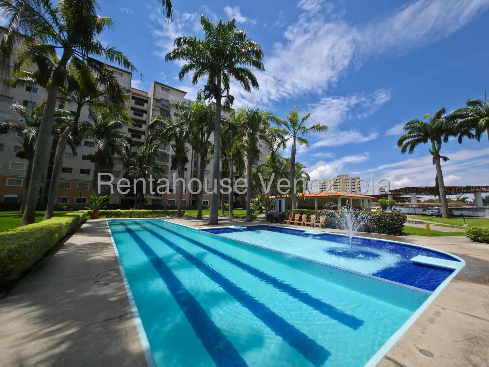 Apartamento en venta en Barquisimeto (Avenida Libertador), foto 1 de 12