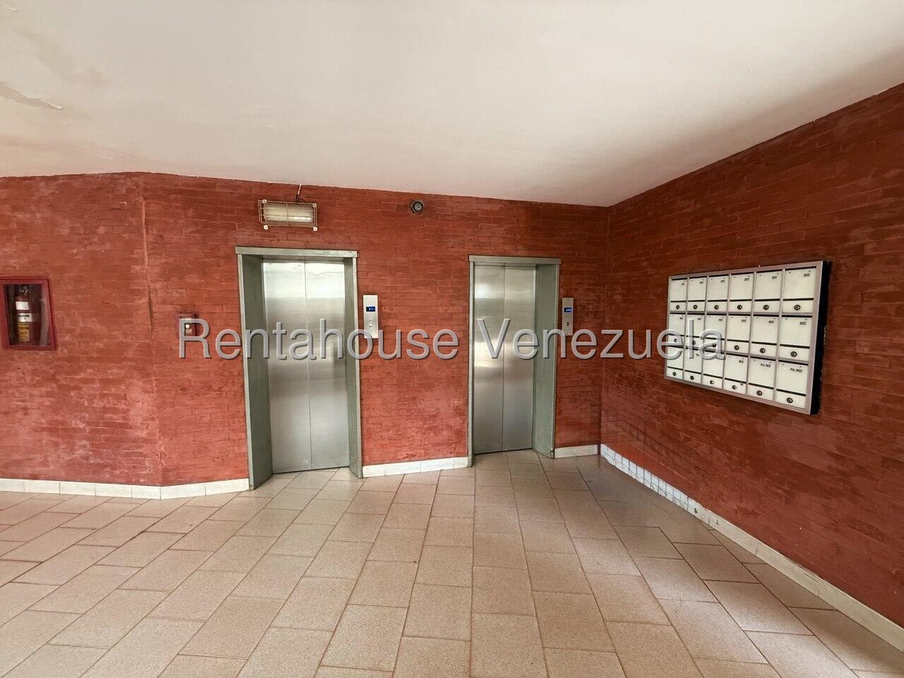 Apartamento en venta en Barquisimeto (Santa Elena), foto 2 de 12