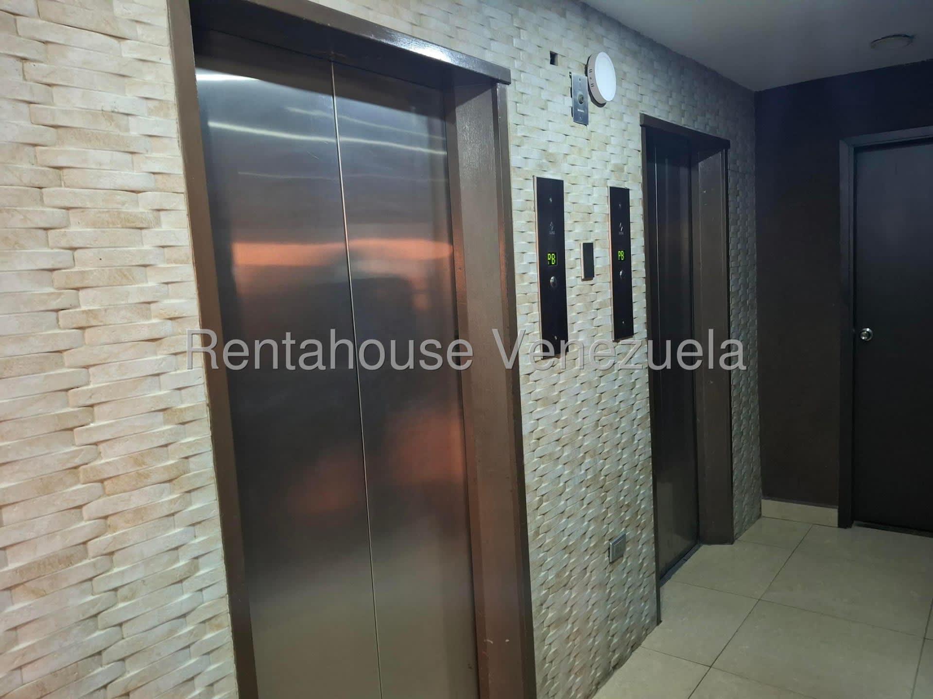 Apartamento en venta en Barquisimeto (El Parque), foto 3 de 12