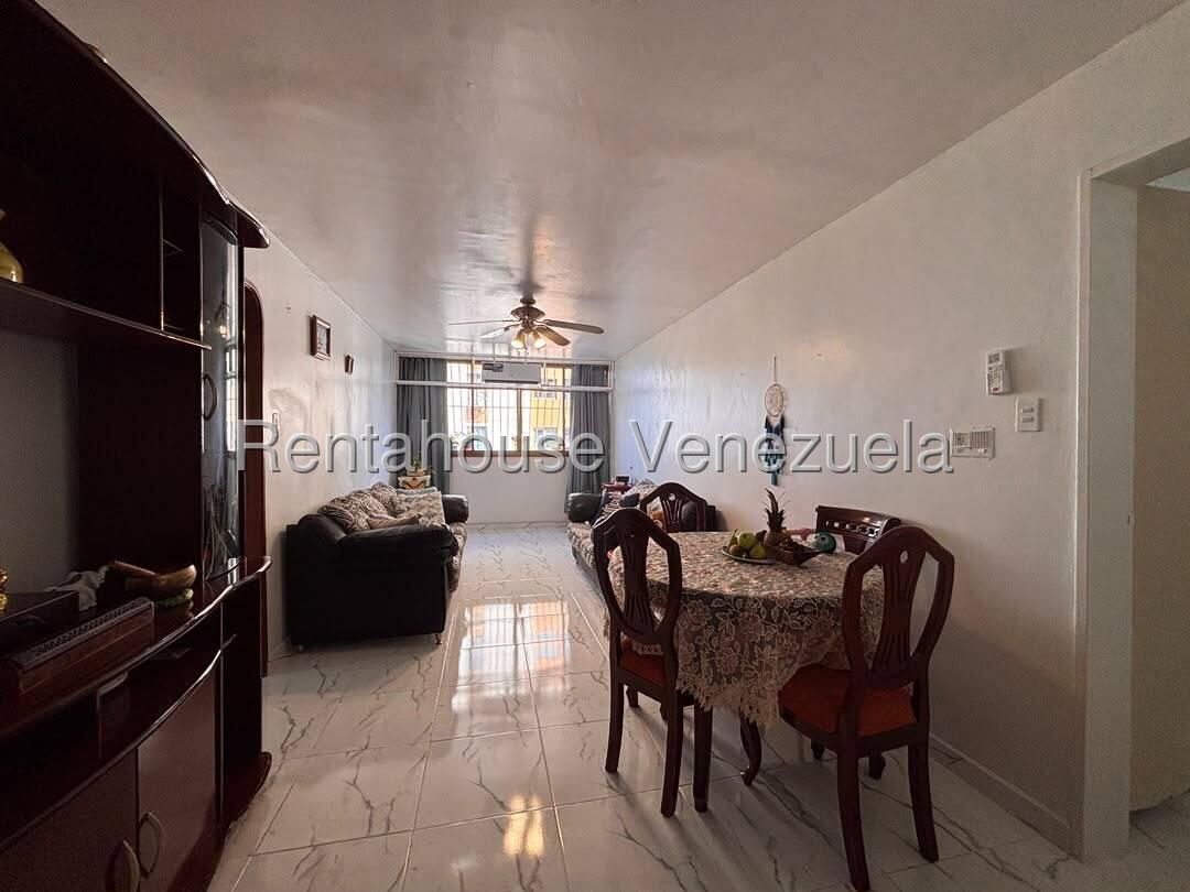 Apartamento en venta en Barquisimeto (Club Hipico Las Trinitarias), foto 3 de 12