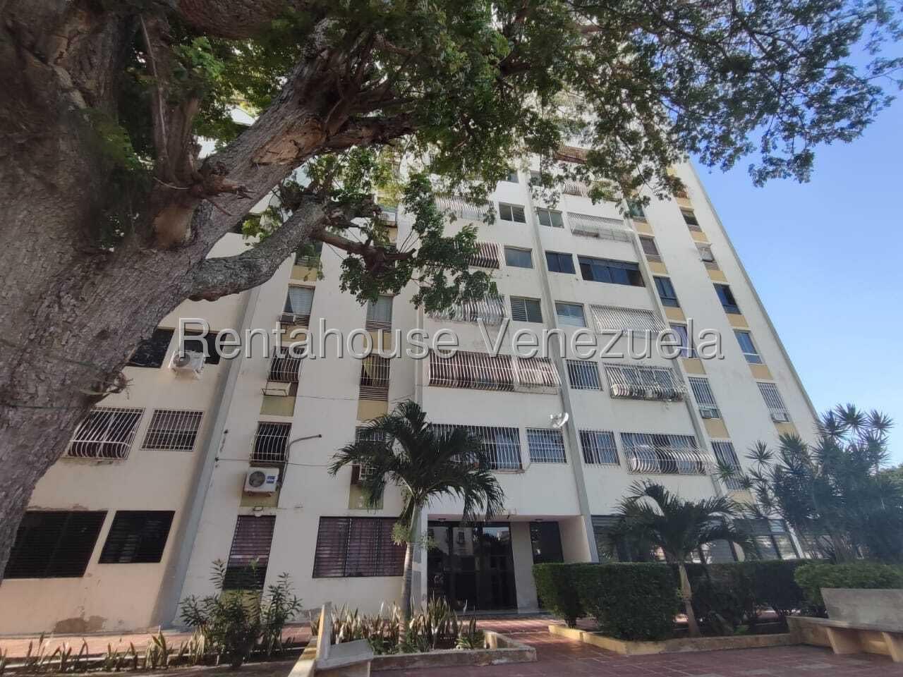Apartamento en venta en Barquisimeto (Club Hipico Las Trinitarias), foto 1 de 12