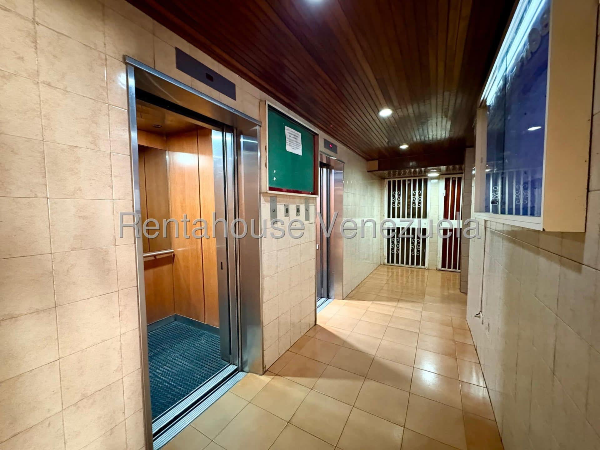 Apartamento en venta en Barquisimeto (Las Trinitarias), foto 3 de 12