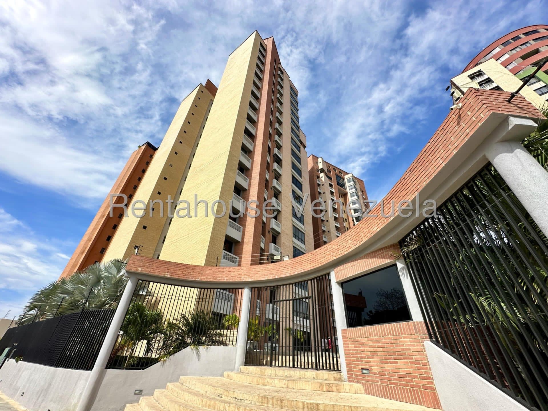 Apartamento en venta en Barquisimeto (Triangulo del Este), foto 1 de 12