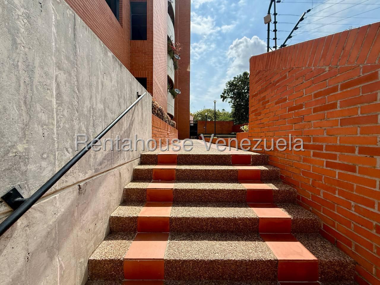 Apartamento en venta en Barquisimeto (Del Este), foto 2 de 12
