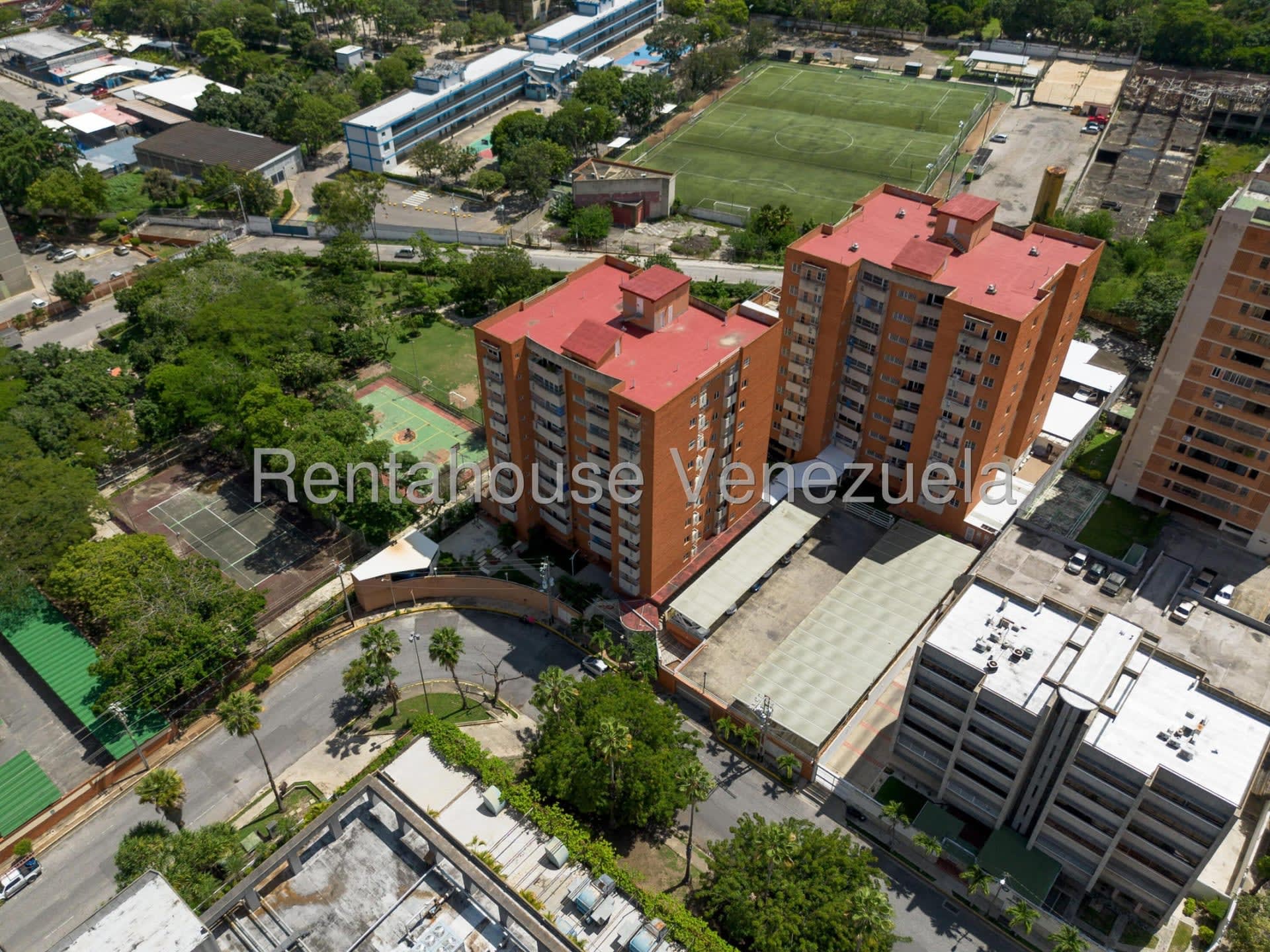 Apartamento en venta en Barquisimeto (El Parque), foto 2 de 12