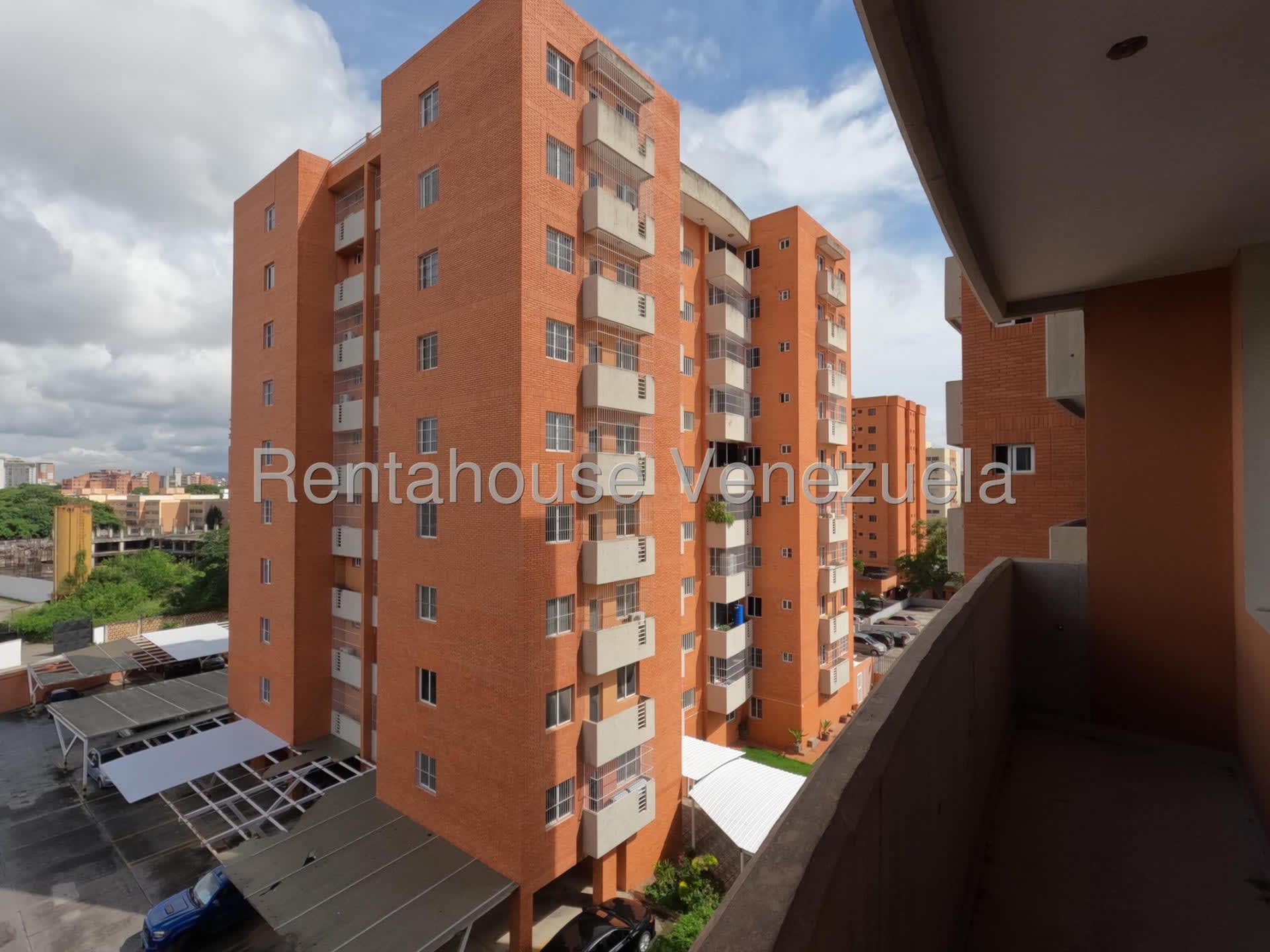 Apartamento en venta en Barquisimeto (Triangulo del Este), foto 1 de 12